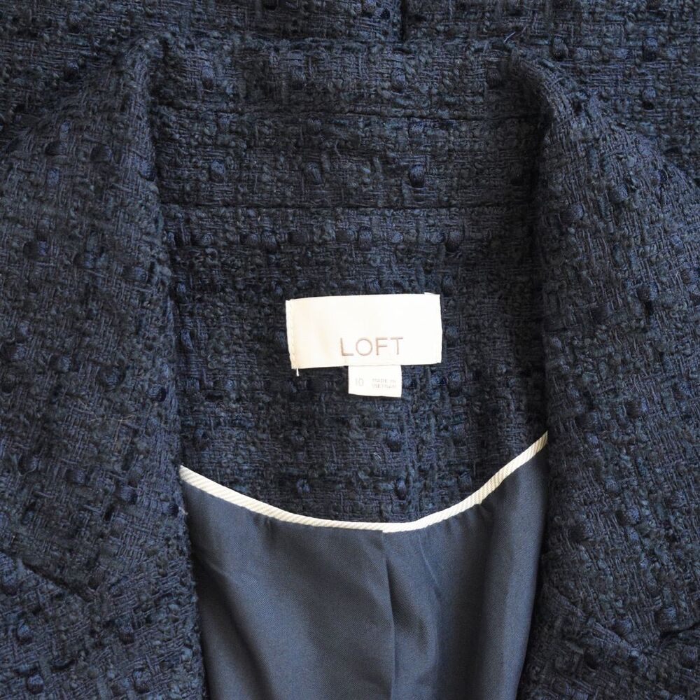 LOFT Navy Tweed/ Boucle Double-Breasted Blazer With Gold-Tone Buttons Size 10 - Picture 6 of 11